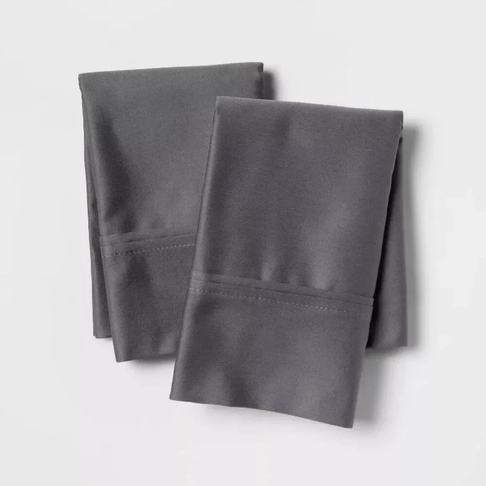 THRESHOLD Performance Pillowcase Set
